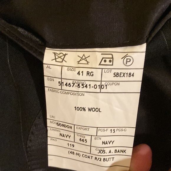 Men’s black pinstripe suit - Picture 5 of 9